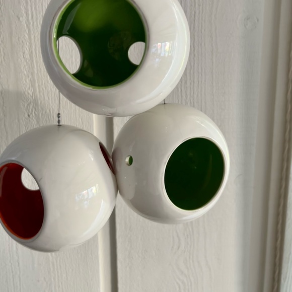 Set of 3 vintage MCM decorative hanging spheres white orange green / like new - Picture 2 of 5